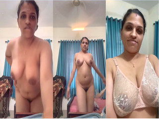 Small Boobs Tamil Girl In Horny Mood Viral MMS UrDesi