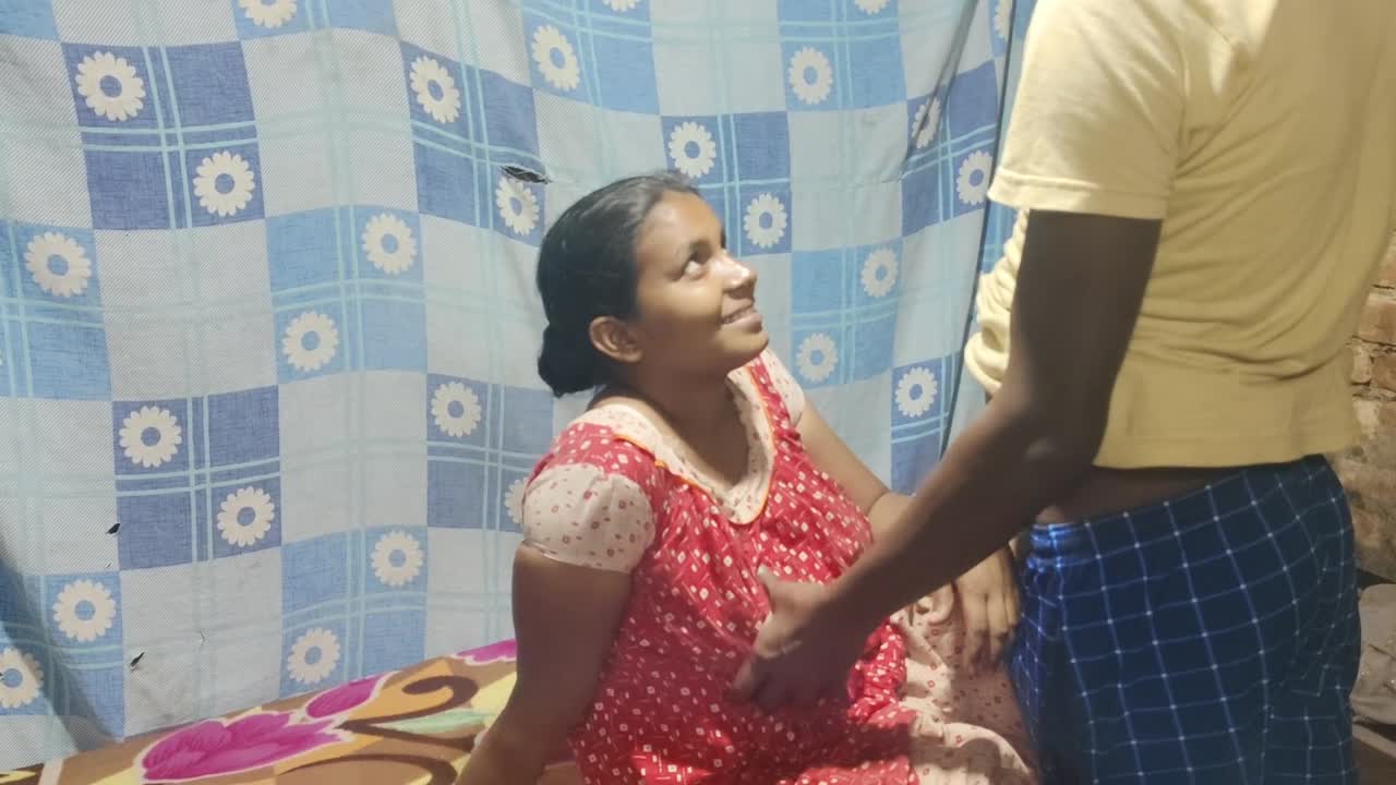 Hot girls sex in home