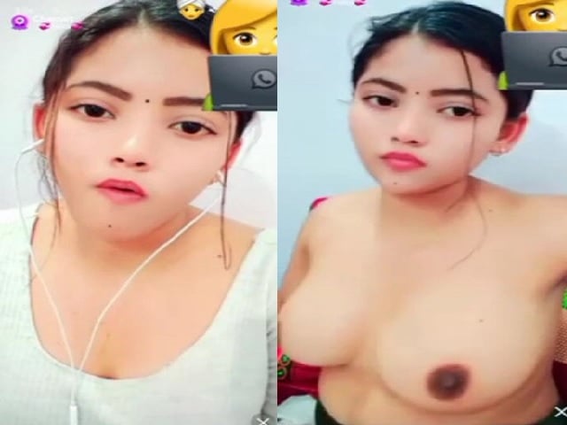 Beautiful Tara on Tango live shows big boobs