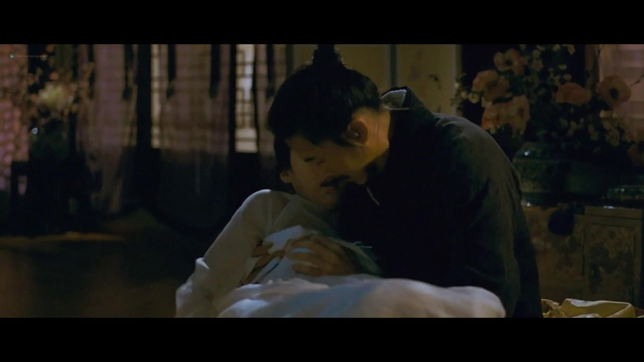 Cho Yeo jeong sex scene part in The Servant