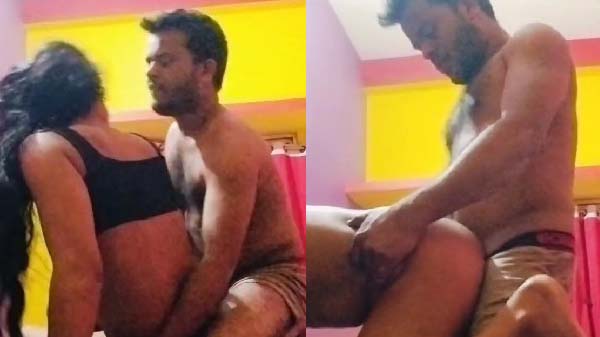 Delhi girlfriend ki doggy style chudai ki Indian bf