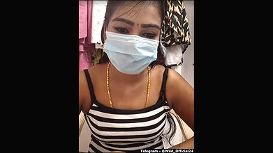 Meena_27-stripchat-ticket-show