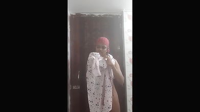 horny slim gf bathing and dress changing