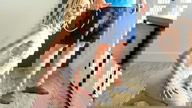 Alicia Williams – Stepsis Leash Likes Being Teased And Used As Sex Toy