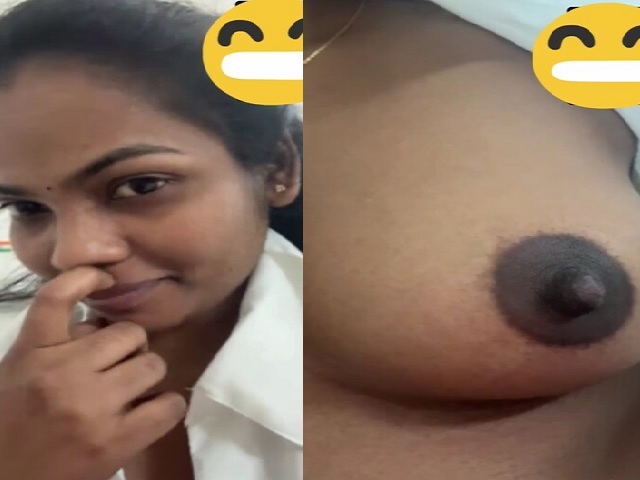 Hyderabad Telugu girl opens shirt and shows boobs